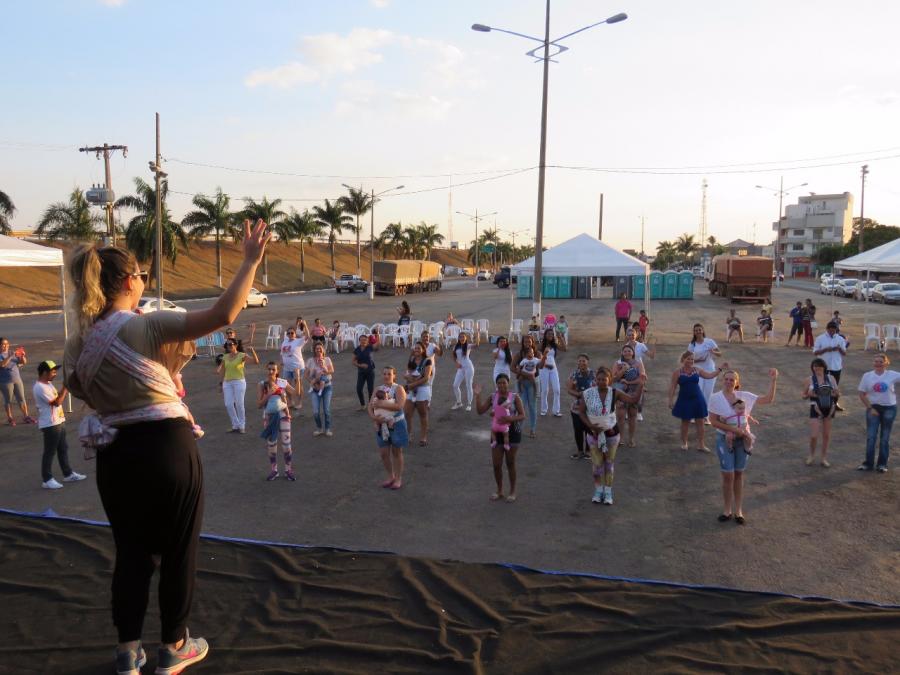 Triagem Neonatal promove atividades ao ar livre em comemorao ao Agosto Dourado. 