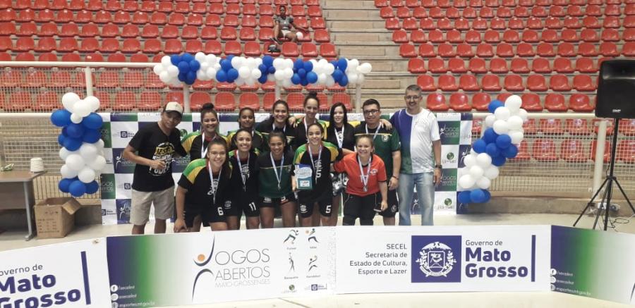 Seleo de futsal feminino  vice-campe dos Jogos Abertos mato-grossenses 2019