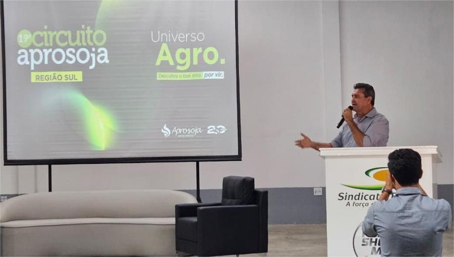 Imagem de Capa: Prefeito participa de evento da Aprosoja e ressalta importncia do agronegcio para Primavera