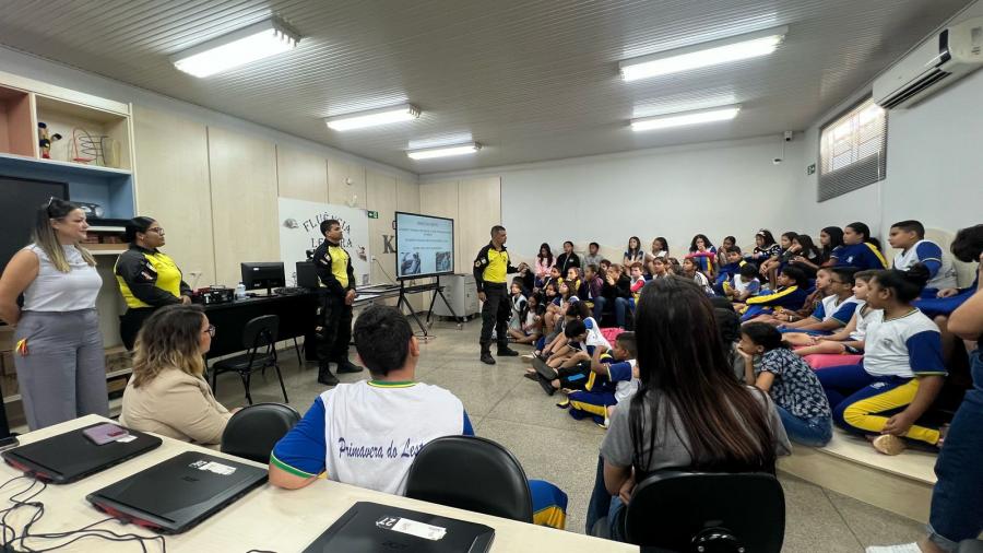 CMTU promove projeto de conscientizao de trnsito s escolas de Primavera do Leste