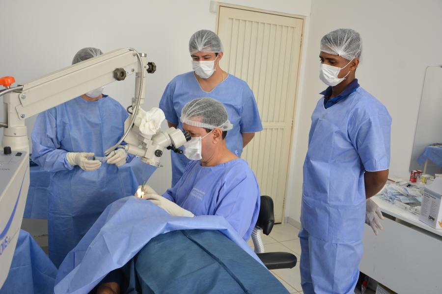 Mutiro de cirurgias de catarata atende 170 pacientes e zera filas no municpio