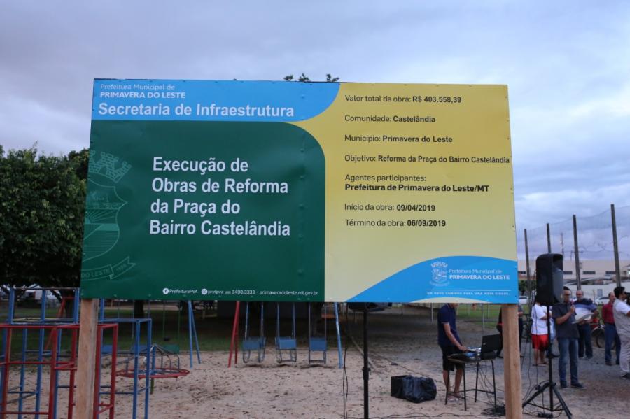 Prefeitura inicia obras da praa do Castelndia 