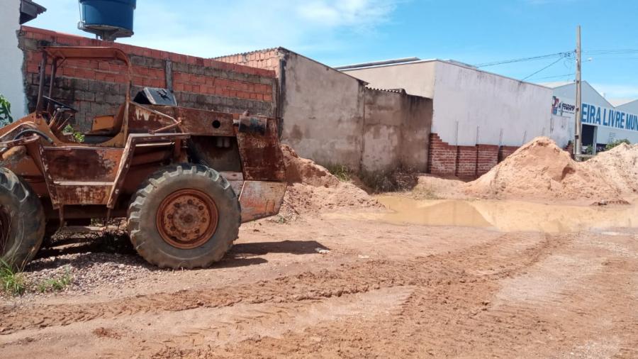 Cmeras da CEMIP flagram jovens depredando maquinrio particular no Primavera III 