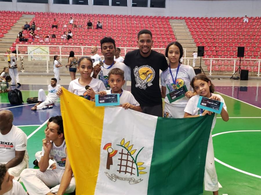 Projeto Craques do Amanhã é vice-campeão de torneio estadual de Capoeira