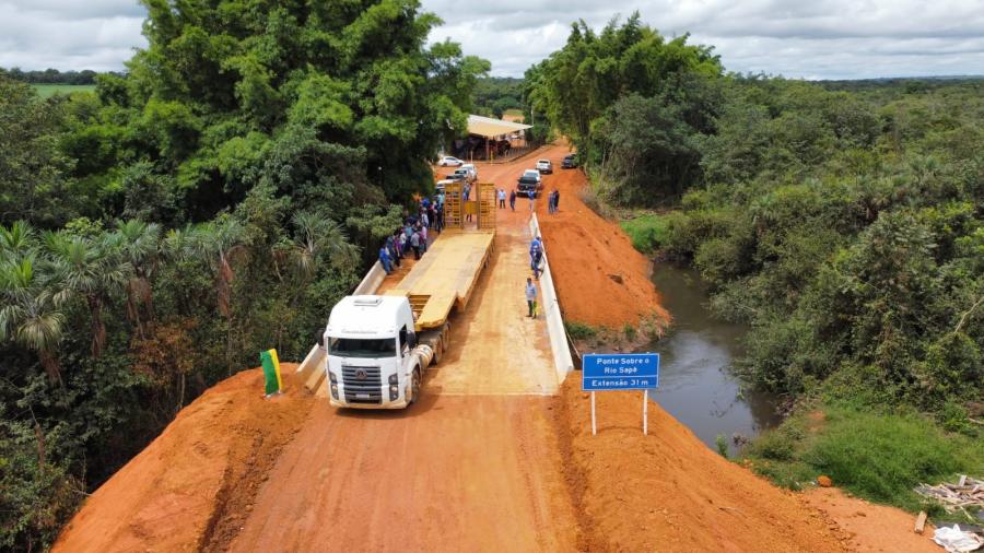 Imagem de Capa: Prefeitura de Primavera do Leste entrega ponte de concreto no rio Sapé