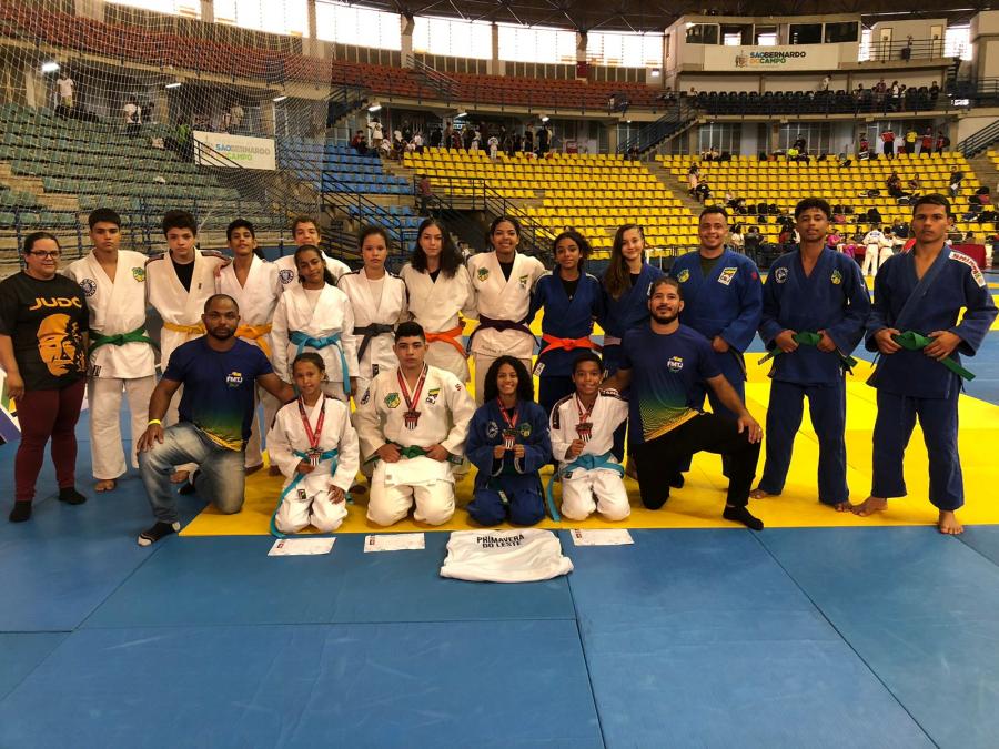 Imagem de Capa: Judô primaverense conquista quatro medalhas na Copa São Paulo