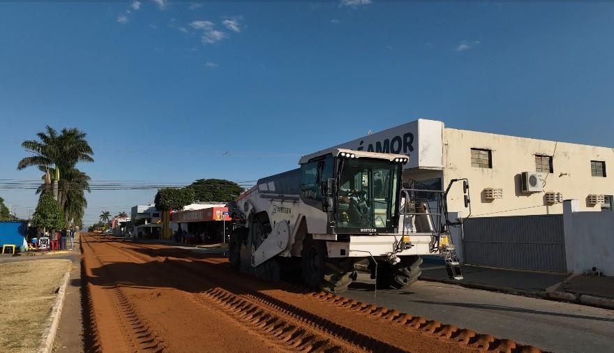 Imagem de Capa: Em convnio com Governo do Estado, Prefeitura garante novo asfalto para o Parque Eldorado